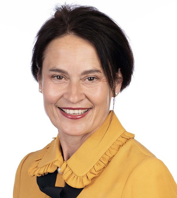 Clare Francis